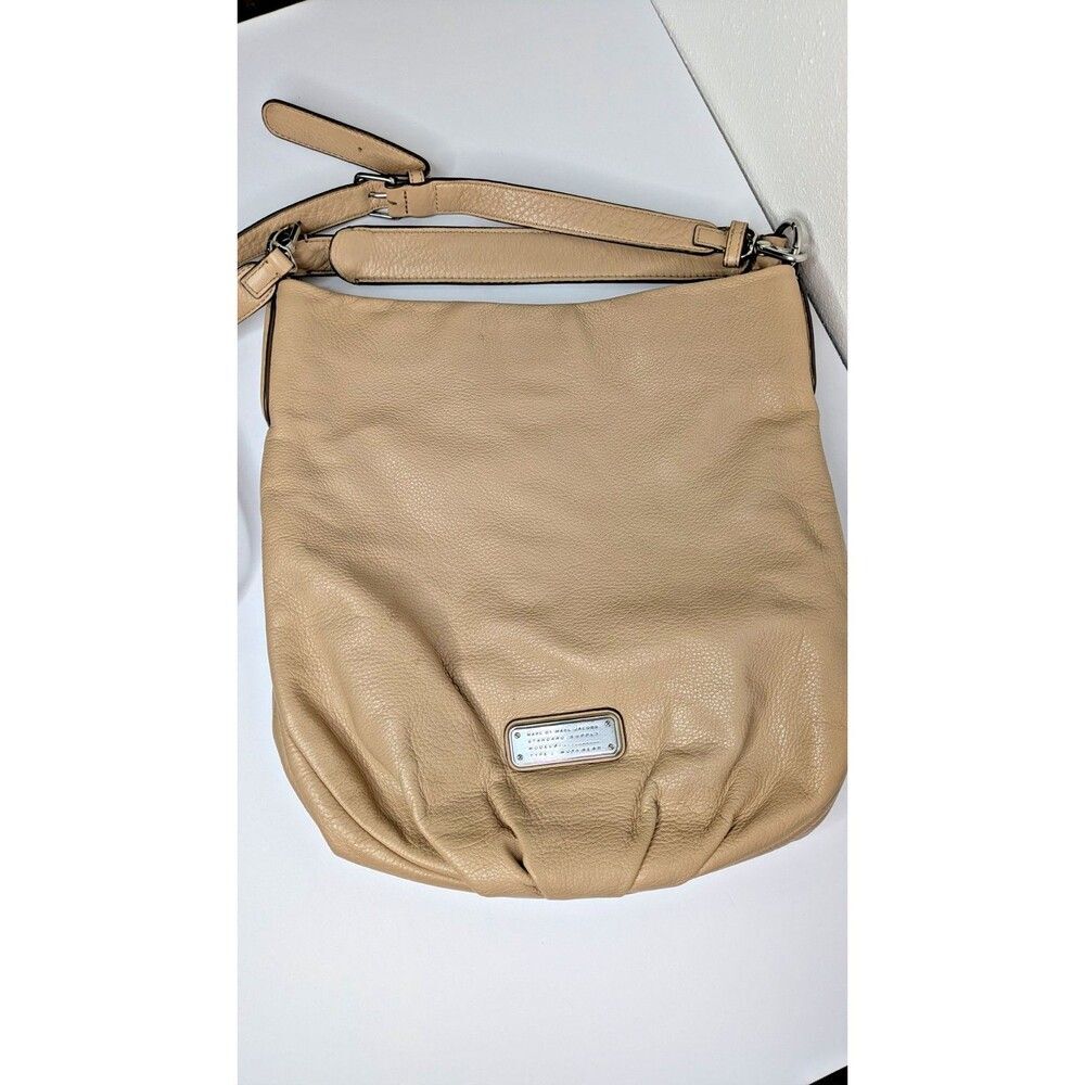 Marc by Marc Jacobs Hillier Hobo Workwear Pebbled Leather Shoulder Bag Beige